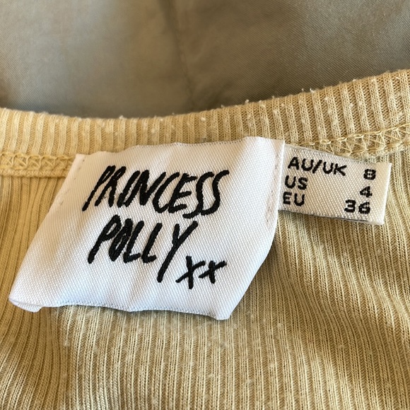 Cream colored tank top - Picture 3 of 3